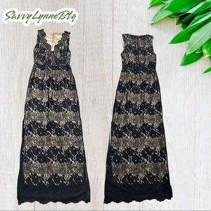 TWELFTH STREET BY CYNTHIA VINCENT Formal Dual Slit Lace Dress Black & Cream